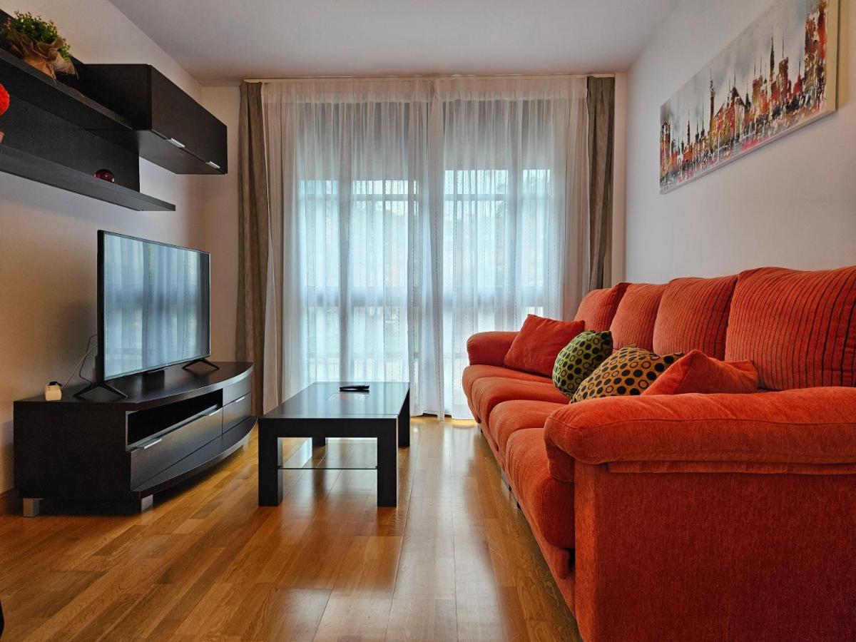 13B01 Apartamento Con Terraza Y Garaje Ribadesella Exterior foto